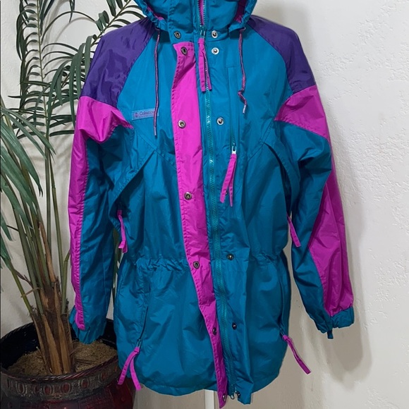 Columbia vintage 90s blue, pink, purple ski jacket - Picture 10 of 14